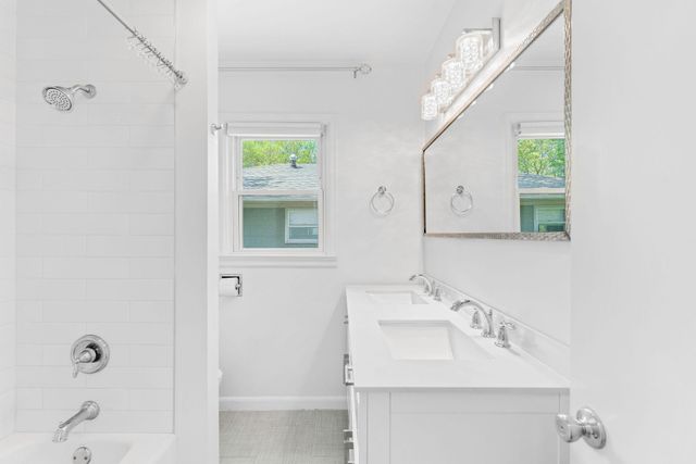 1474 E Portland Street, Springfield, MO 65804