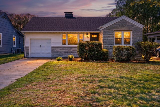 1474 E Portland Street, Springfield, MO 65804