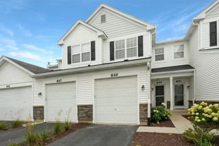 849 Genesee Drive, Naperville, IL 60563