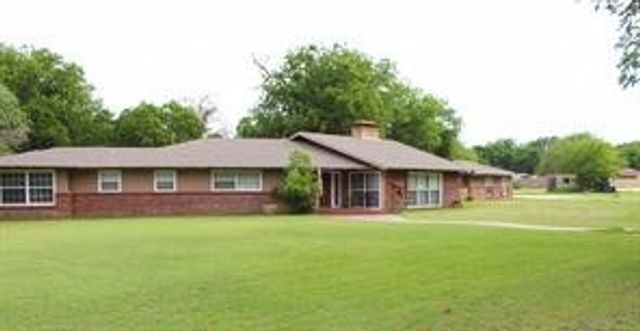 9137 Highway 67 377, Comanche, TX 76442