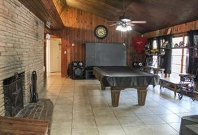 9137 Highway 67 377, Comanche, TX 76442