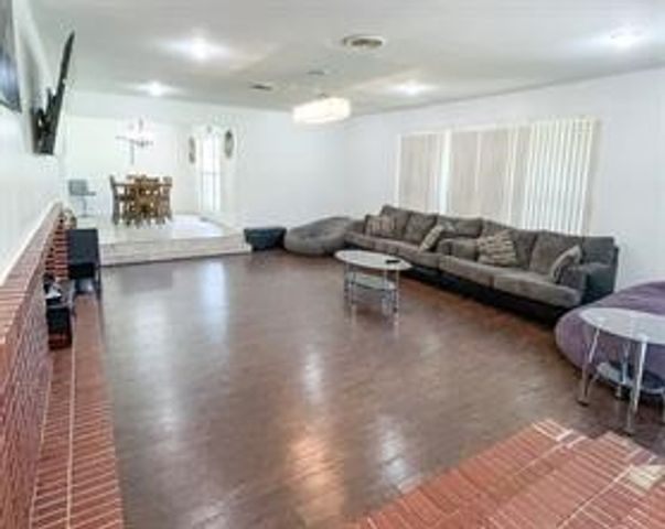 9137 Highway 67 377, Comanche, TX 76442