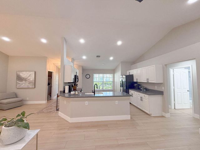 14010 Aster Avenue, Wellington, FL 33414