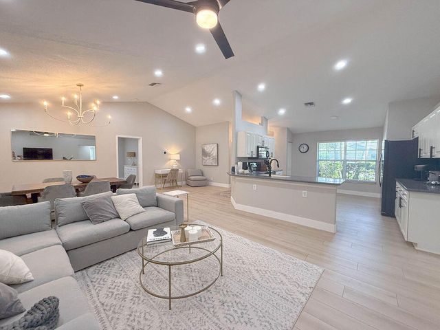 14010 Aster Avenue, Wellington, FL 33414
