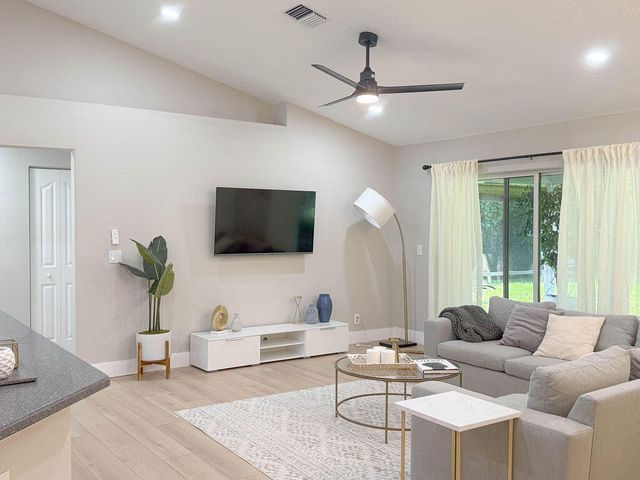 14010 Aster Avenue, Wellington, FL 33414