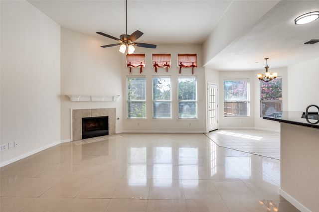 5805 Pine Meadow Lane, Mckinney, TX 75070