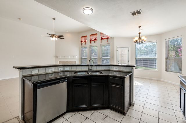 5805 Pine Meadow Lane, Mckinney, TX 75070