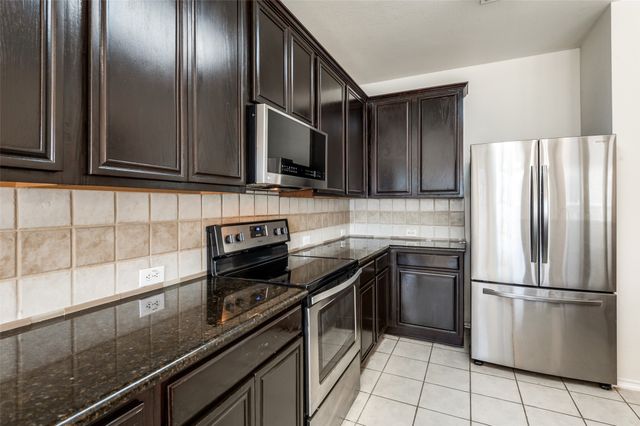 5805 Pine Meadow Lane, Mckinney, TX 75070