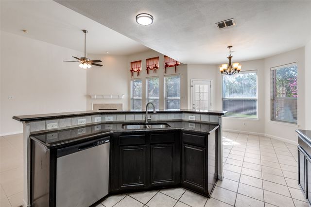 5805 Pine Meadow Lane, Mckinney, TX 75070