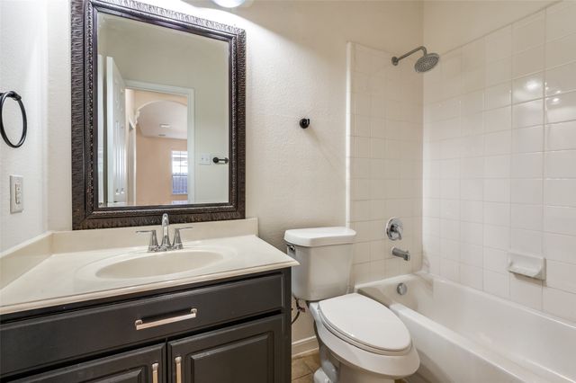 5805 Pine Meadow Lane, Mckinney, TX 75070