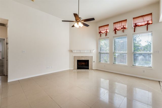 5805 Pine Meadow Lane, Mckinney, TX 75070