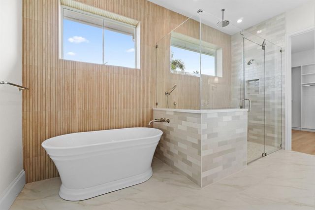 131 Dory Road S, North Palm Beach, FL 33408