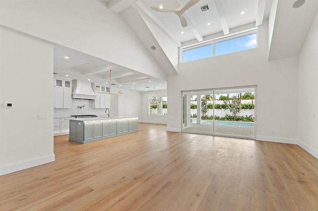 131 Dory Road S, North Palm Beach, FL 33408