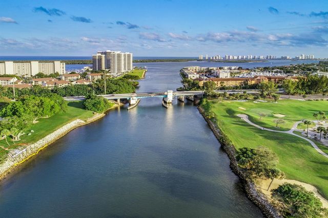131 Dory Road S, North Palm Beach, FL 33408