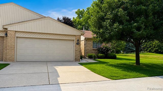 15480 Mary Court, Clinton Township, MI 48038