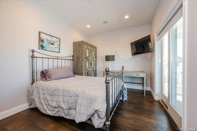 206 Grand Boulevard, Long Beach, NY 11561