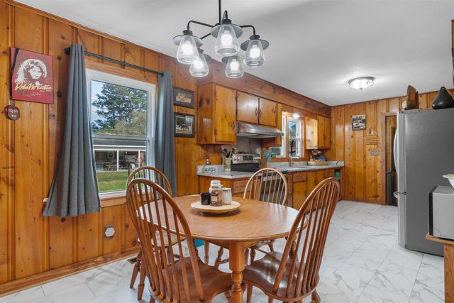 1738 Pickens St., Georgetown, SC 29440