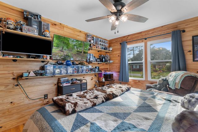 1738 Pickens St., Georgetown, SC 29440