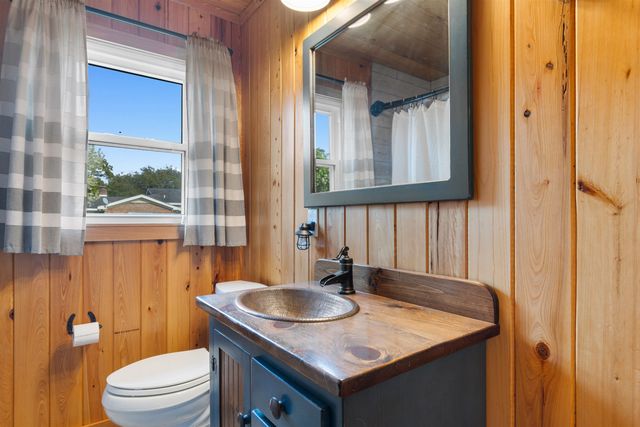 1738 Pickens St., Georgetown, SC 29440