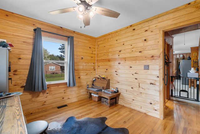 1738 Pickens St., Georgetown, SC 29440