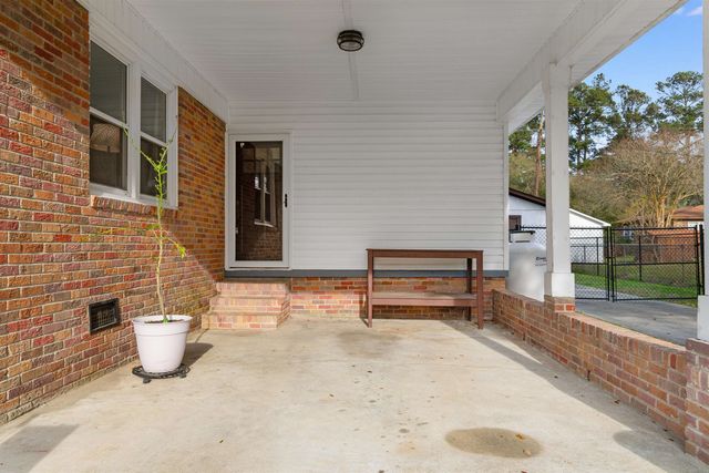 1738 Pickens St., Georgetown, SC 29440
