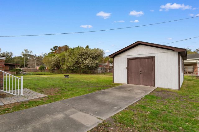 1738 Pickens St., Georgetown, SC 29440