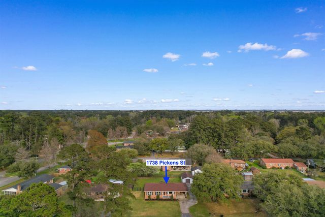 1738 Pickens St., Georgetown, SC 29440