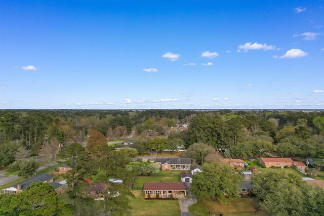 1738 Pickens St., Georgetown, SC 29440