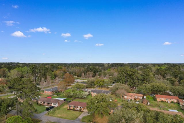 1738 Pickens St., Georgetown, SC 29440