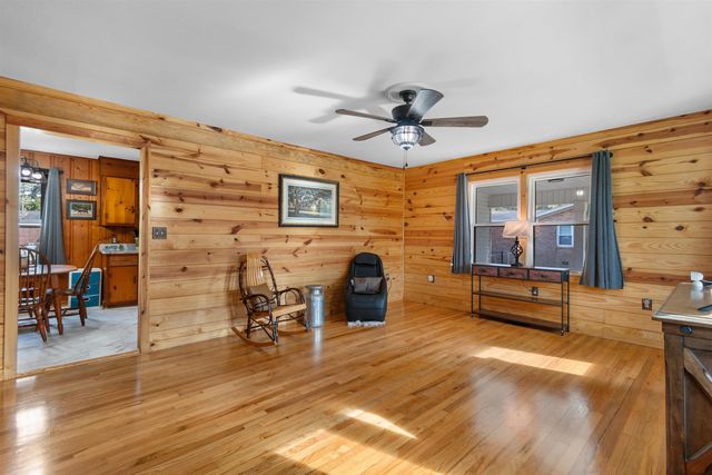 1738 Pickens St., Georgetown, SC 29440