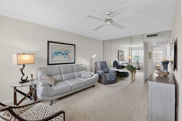 3008 Rexford, Boca Raton, FL 33434