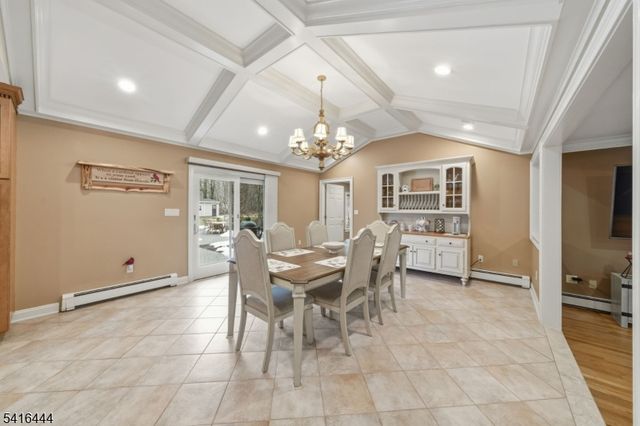 2 Old Orchard Rd, Mendham Twp., NJ 07960