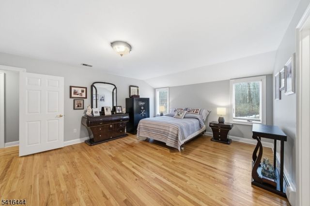 2 Old Orchard Rd, Mendham Twp., NJ 07960