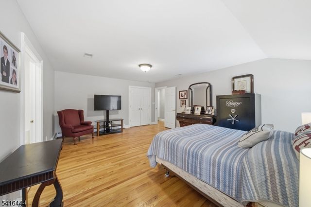 2 Old Orchard Rd, Mendham Twp., NJ 07960