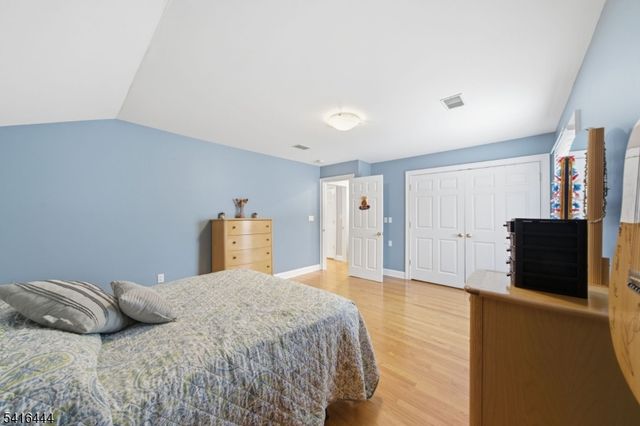 2 Old Orchard Rd, Mendham Twp., NJ 07960