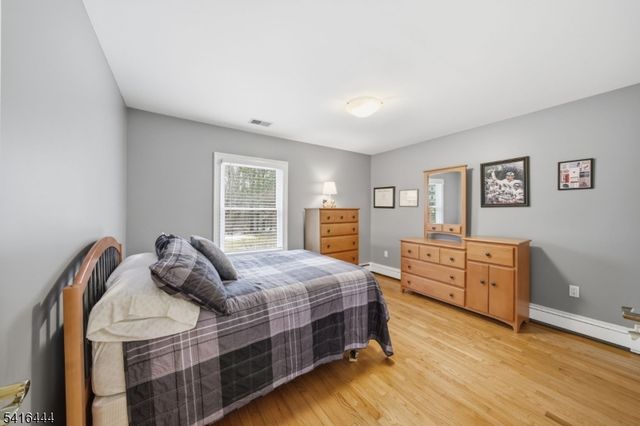 2 Old Orchard Rd, Mendham Twp., NJ 07960