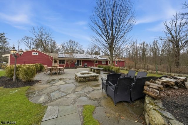 2 Old Orchard Rd, Mendham Twp., NJ 07960