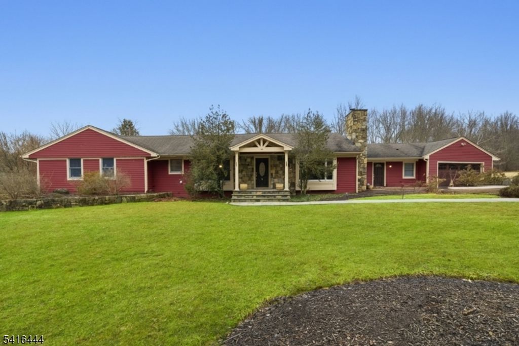 2 Old Orchard Rd, Mendham Twp., NJ 07960