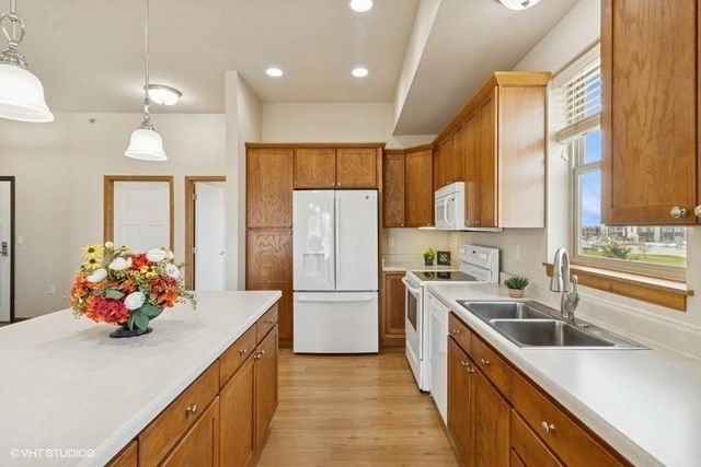 1370 SW Magazine Road 101, Ankeny, IA 50023