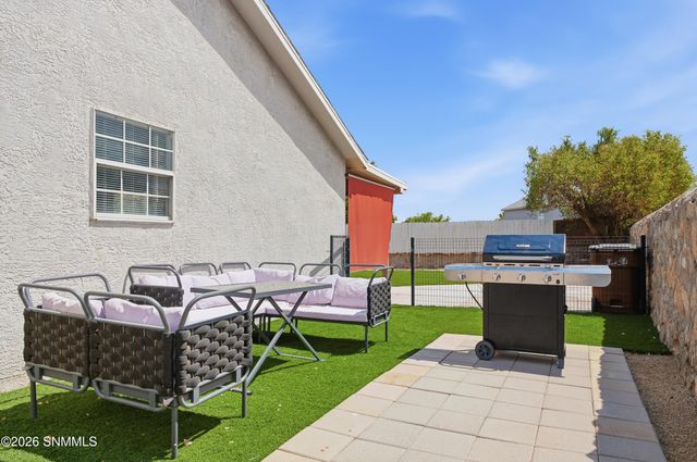 3694 Gem Street, Las Cruces, NM 88012
