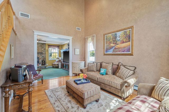 9 Tuthill Creek Drive, Blue Point, NY 11772