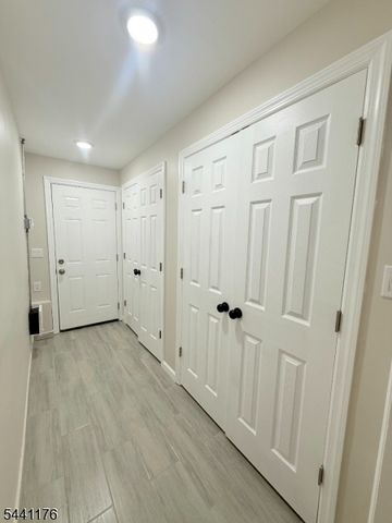 392 S 9th Street, Newark City, NJ 07103