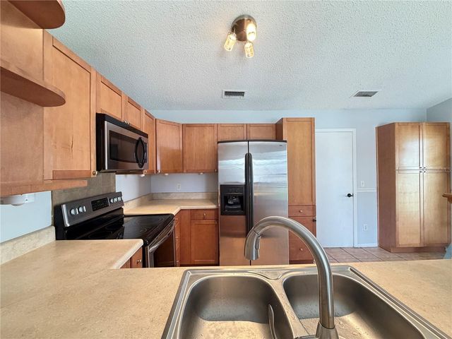 9923 CASTLETON STREET, Orlando, FL 32817