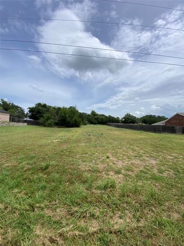 4003 Iron Horse Trail, Granbury, TX 76048
