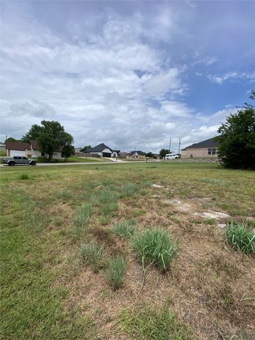 4003 Iron Horse Trail, Granbury, TX 76048