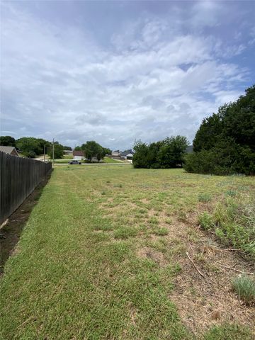 4003 Iron Horse Trail, Granbury, TX 76048