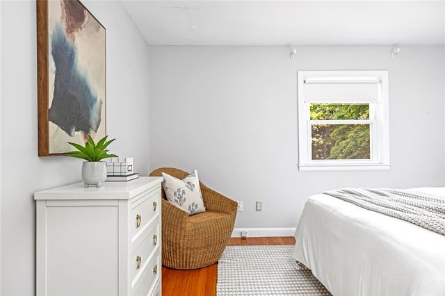 56 Middle Highway, Barrington, RI 02806
