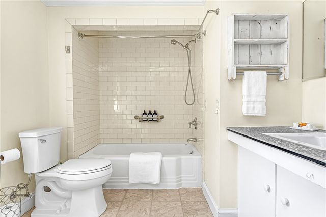 56 Middle Highway, Barrington, RI 02806