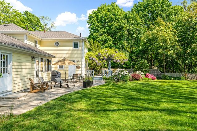 56 Middle Highway, Barrington, RI 02806