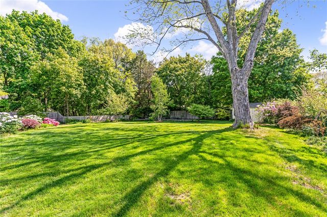 56 Middle Highway, Barrington, RI 02806
